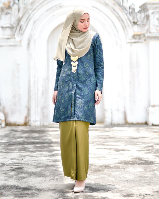 Baju Kebarung Lace Gyra - Green