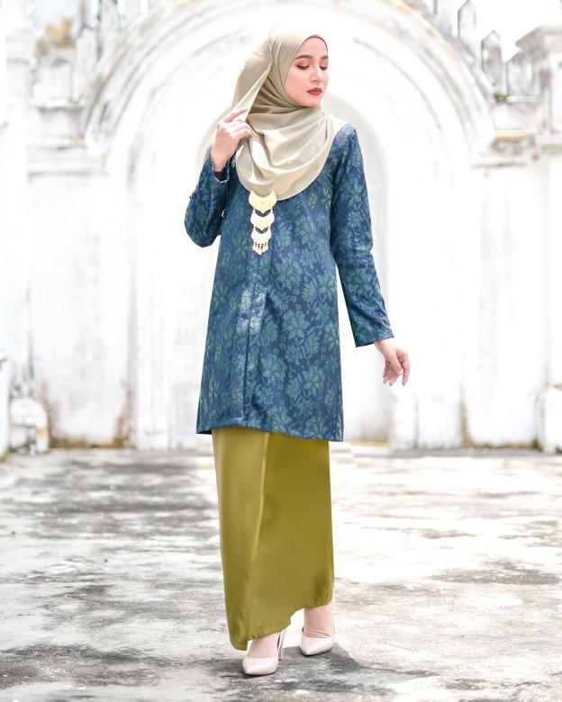 Baju Kebarung Lace Gyra - Green