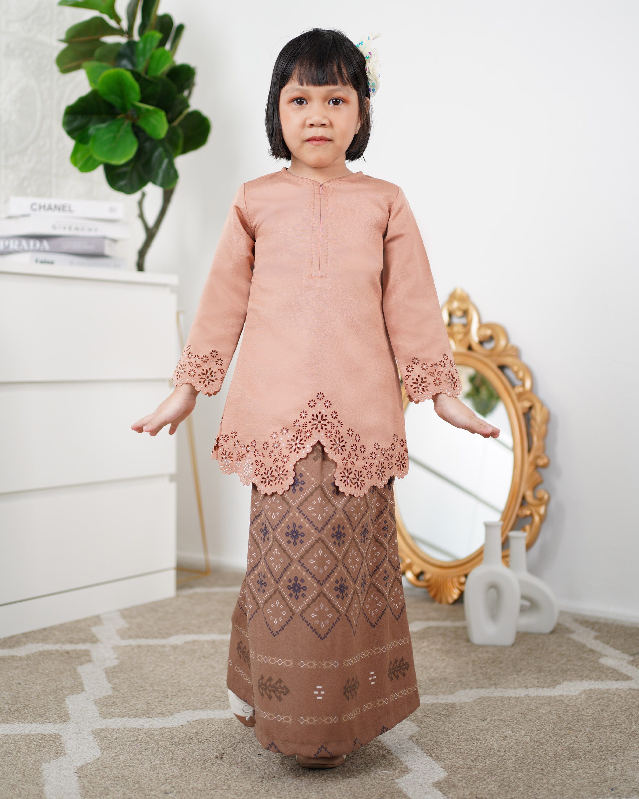 Baju Kebarung Lasercut Adeela Kids - Creamsicle Peach