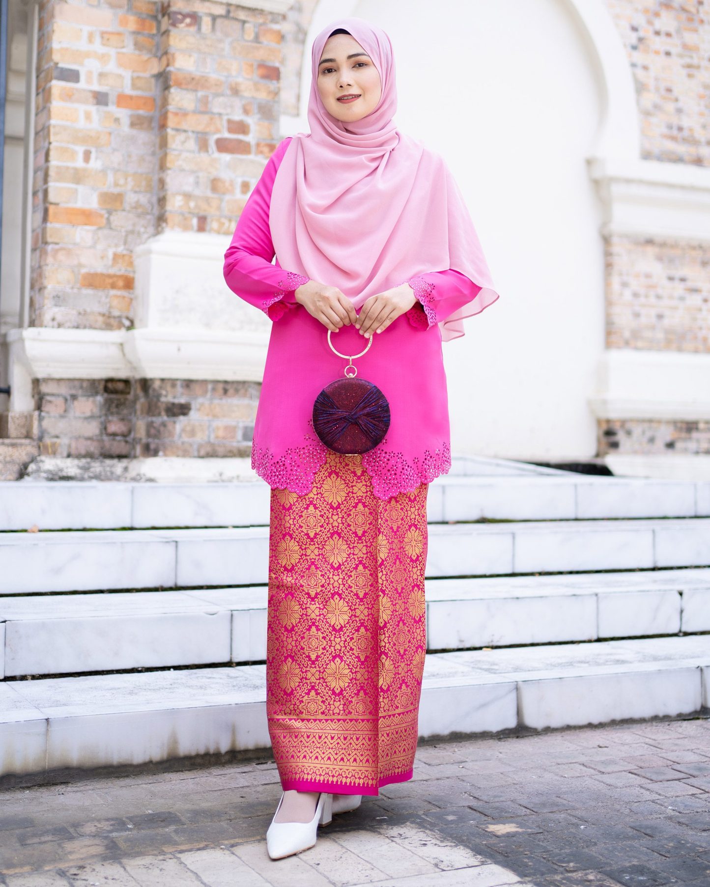 Baju Kebarung Lasercut Hedda - Fuschia Pink