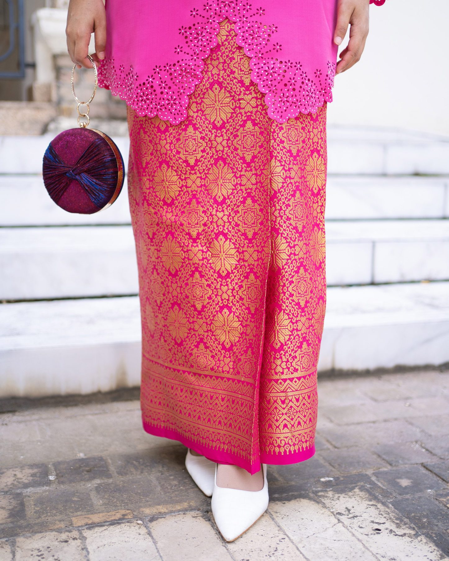 Baju Kebarung Lasercut Hedda - Fuschia Pink