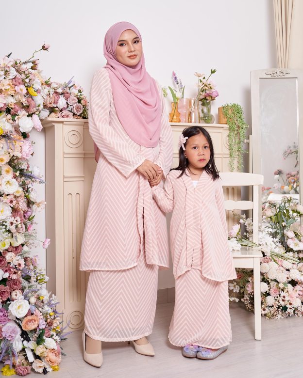 Baju Kebarung Mayfair - Peachy Pink