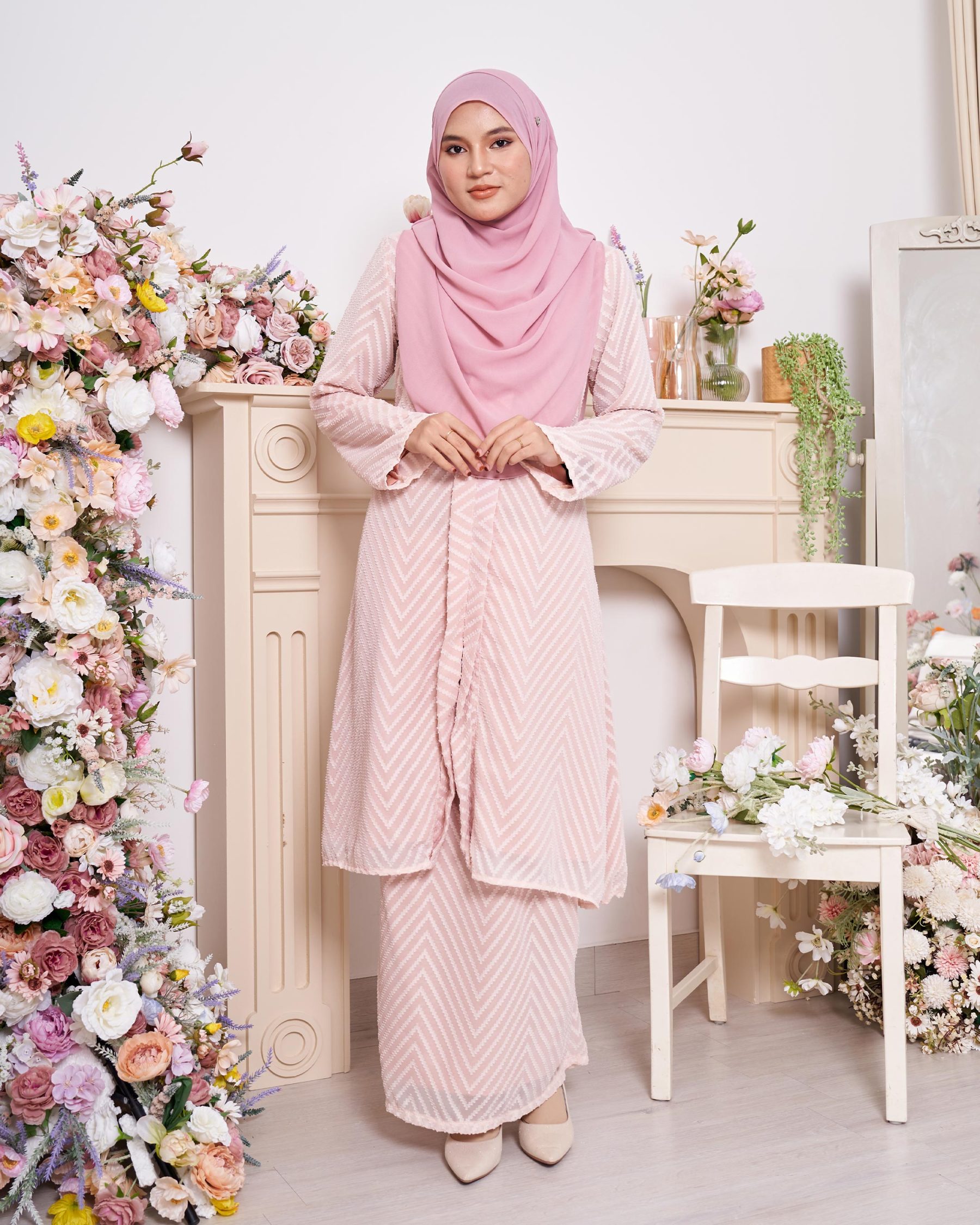 Baju Kebarung Mayfair - Peachy Pink