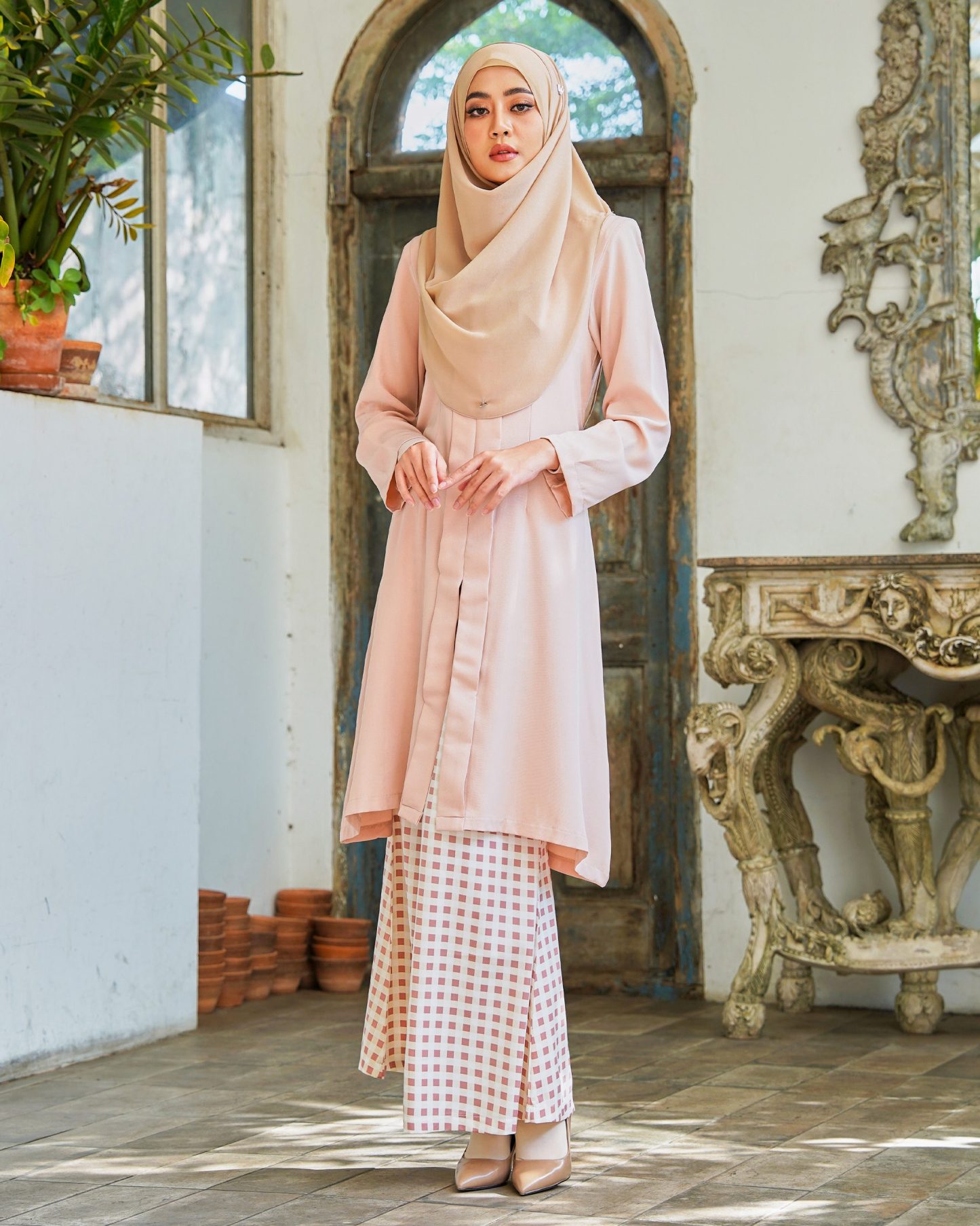 Baju Kebarung Printed Lani - Tan Beige