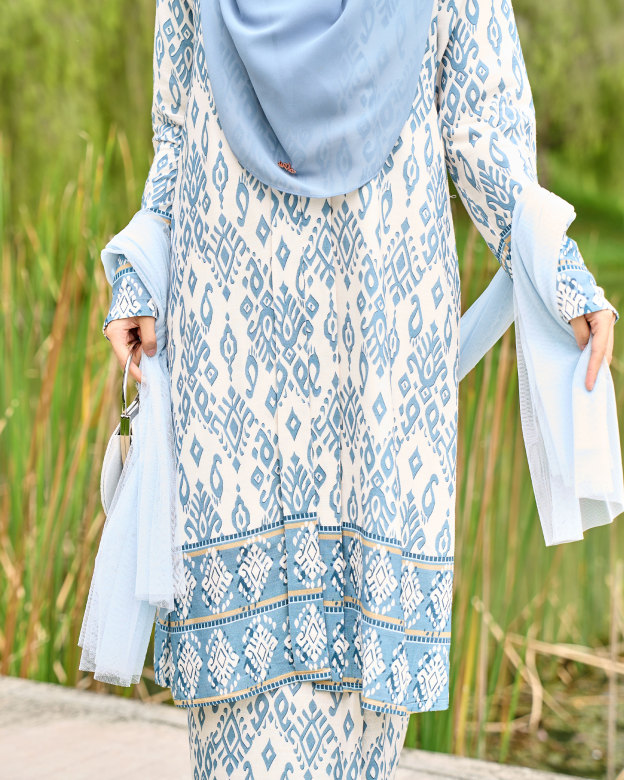 Baju Kebarung Batik Pua Kumbu Marissa