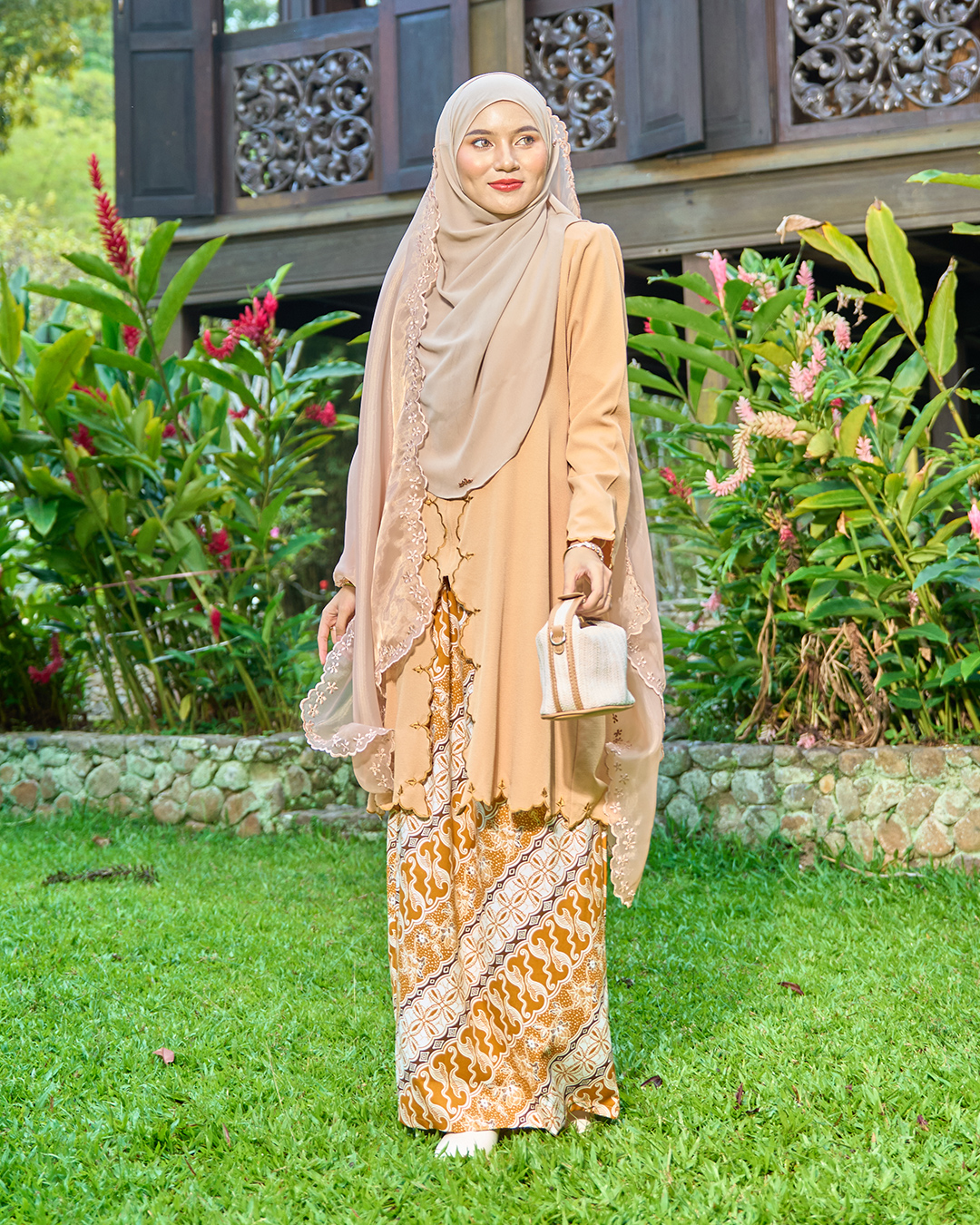 Baju Kebarung Sulam Batik Arwina 