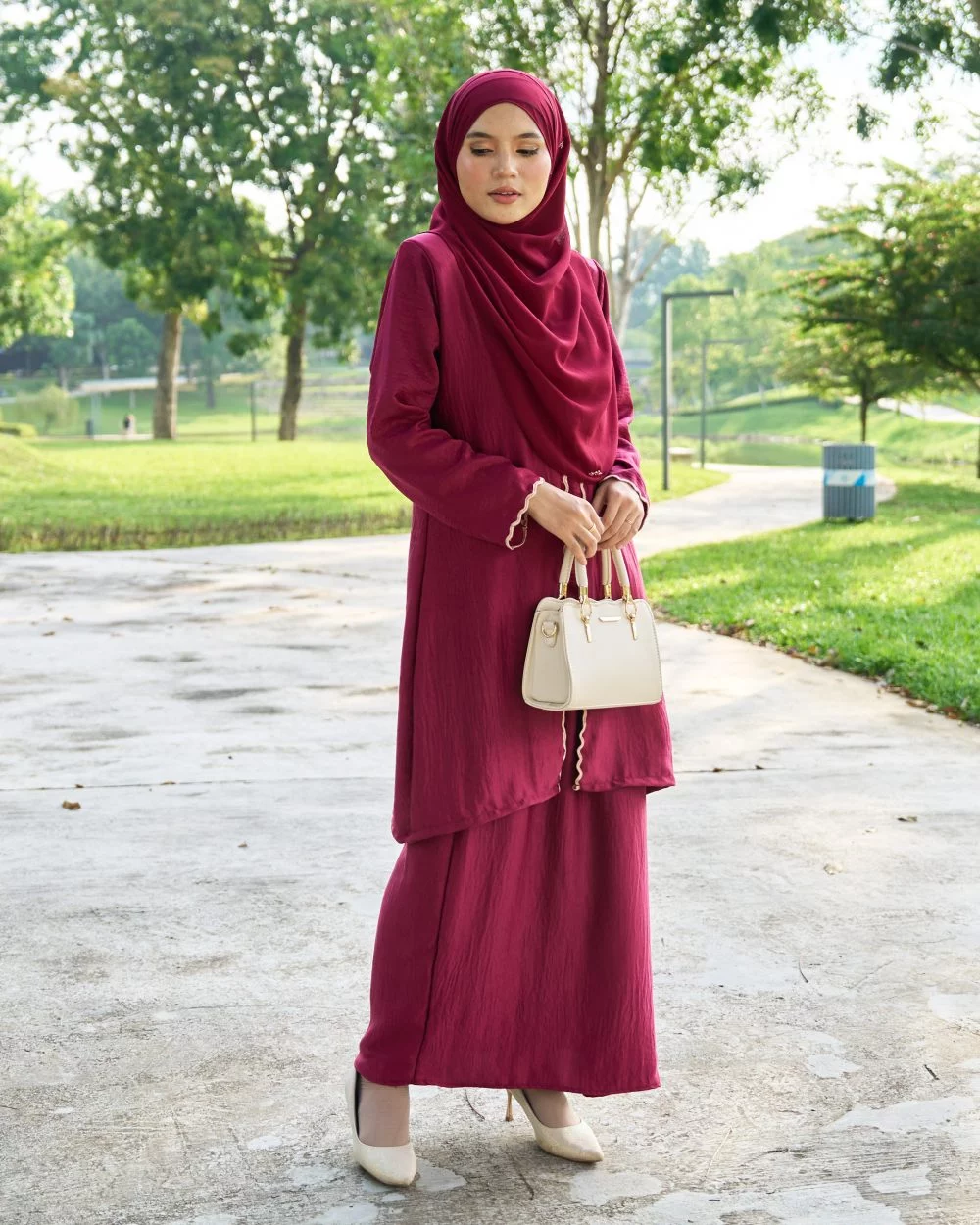 Baju Kebarung Sulam Sharmila