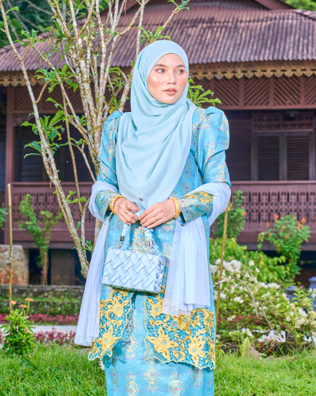 Baju Kebarung Sulam Songket Audrina