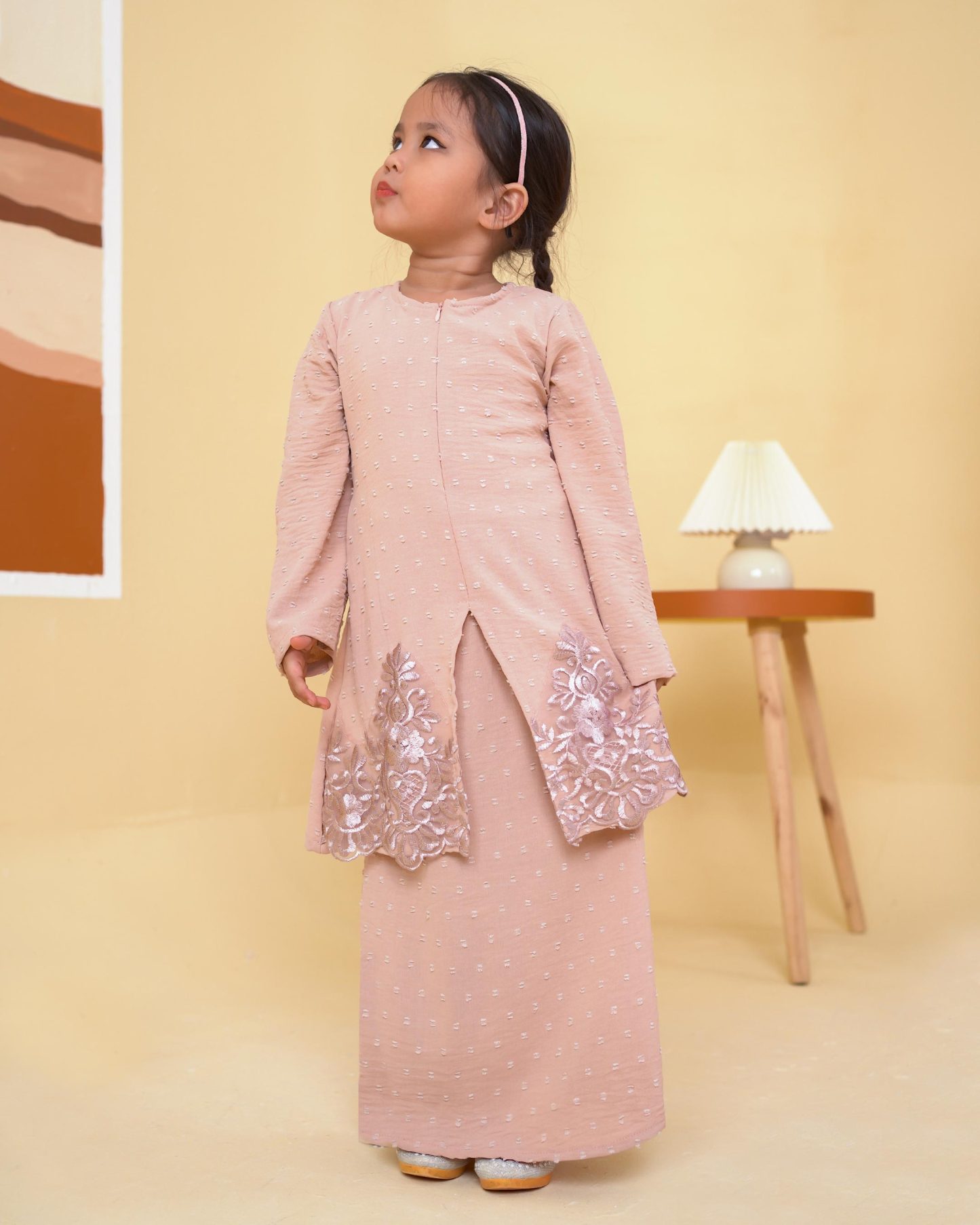 Baju Kebaya Lace Syawali Kids - Nude Peachy