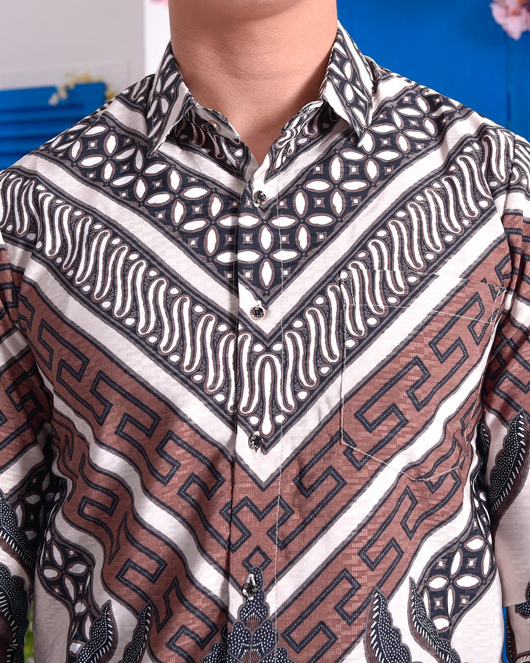 Baju Kemeja Batik Long Sleeves Adlan - Milk Froth