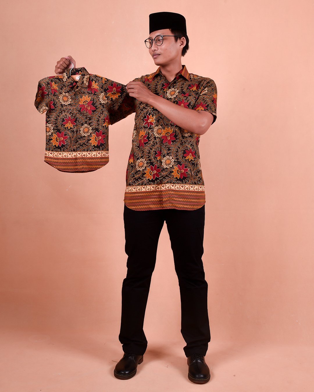 Baju Kemeja Batik Aezat - Red