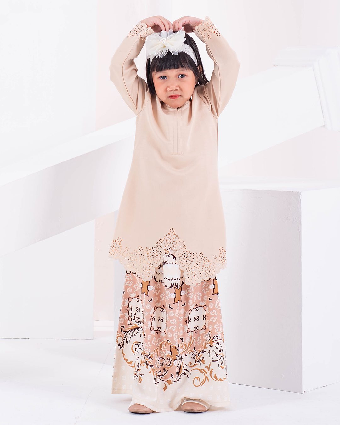 Baju Kebarung Lasercut Areena Kids - Earl Wheat