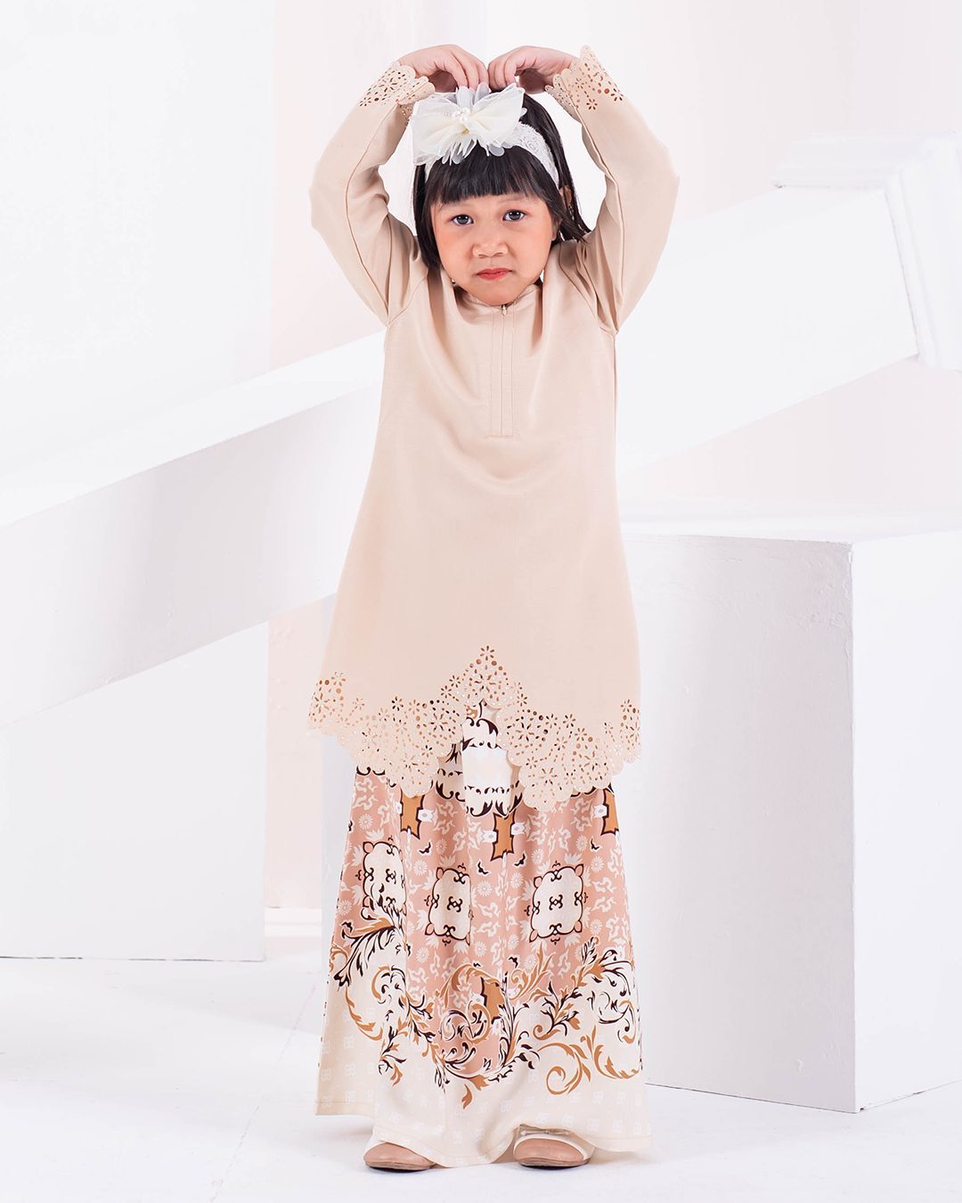 Baju Kebarung Lasercut Areena Kids - Earl Wheat