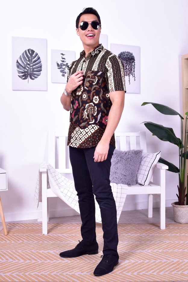 Baju Kemeja Batik Nordin - Brown