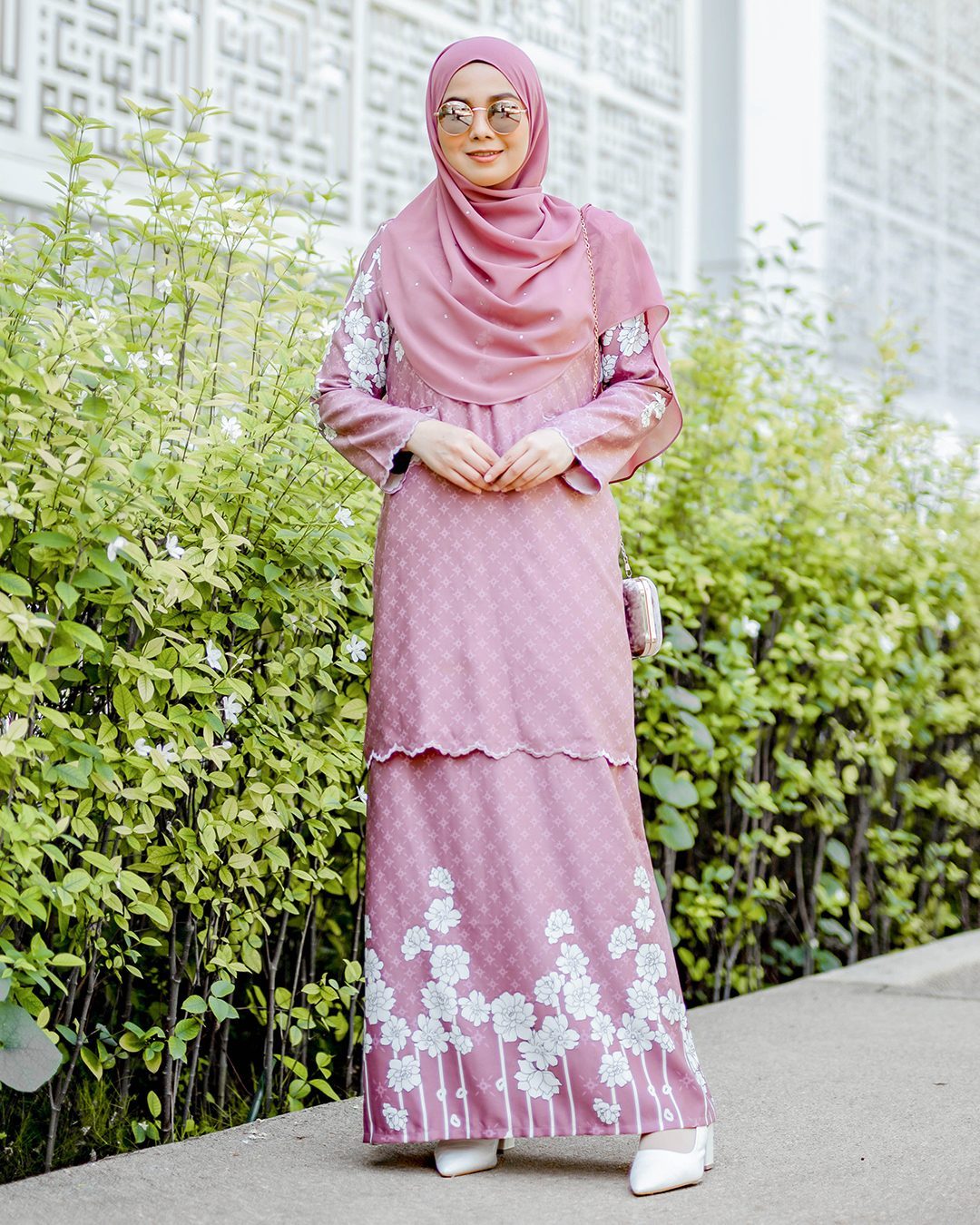 Baju Kurung Kedah Embroidery Ruwaidah - Mauve Purple