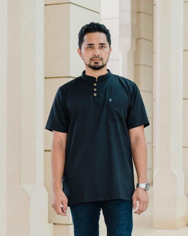 Kurta Eeman Hombre x MCC Lifestyle - Matte Black