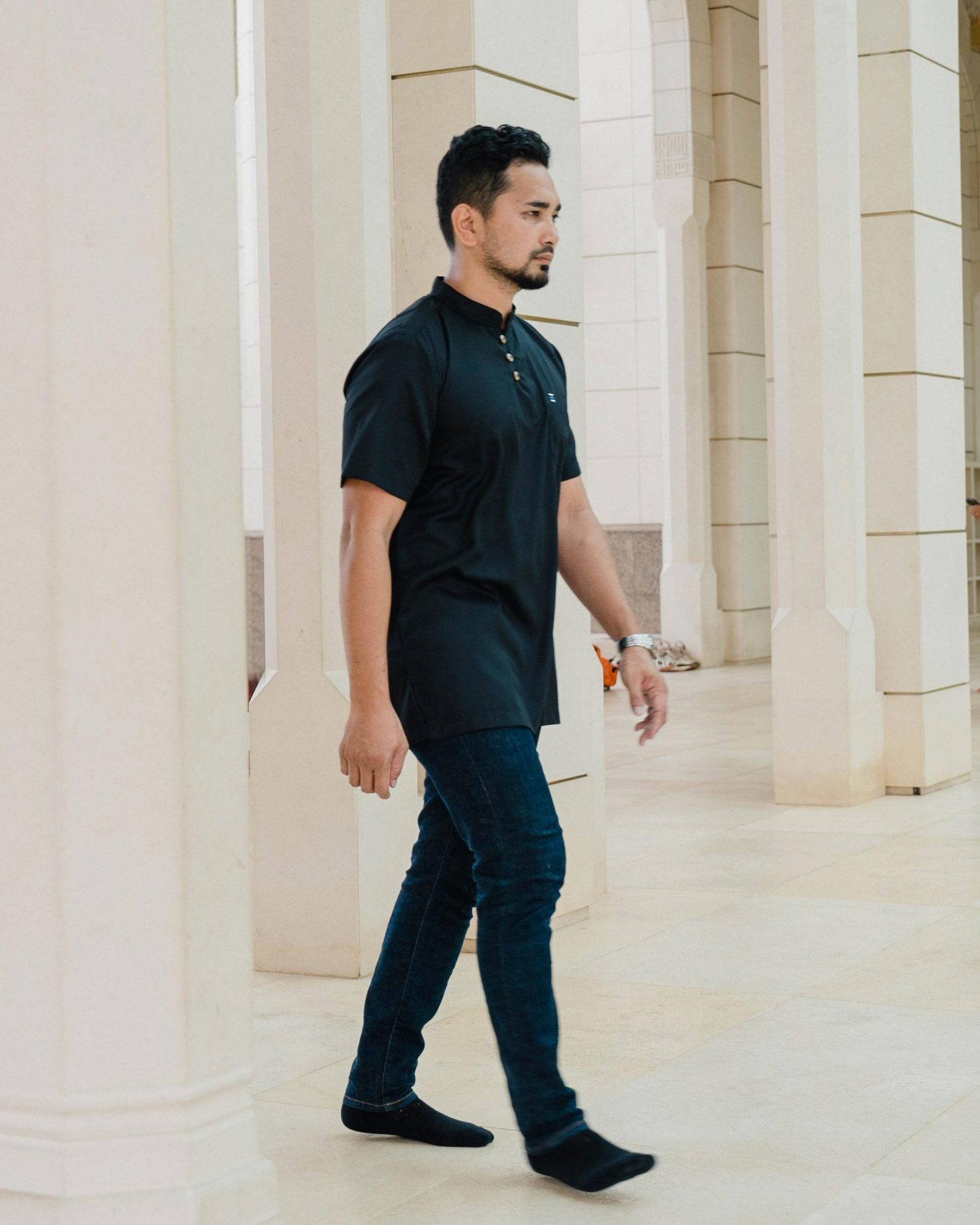 Kurta Eeman Hombre x MCC Lifestyle - Matte Black