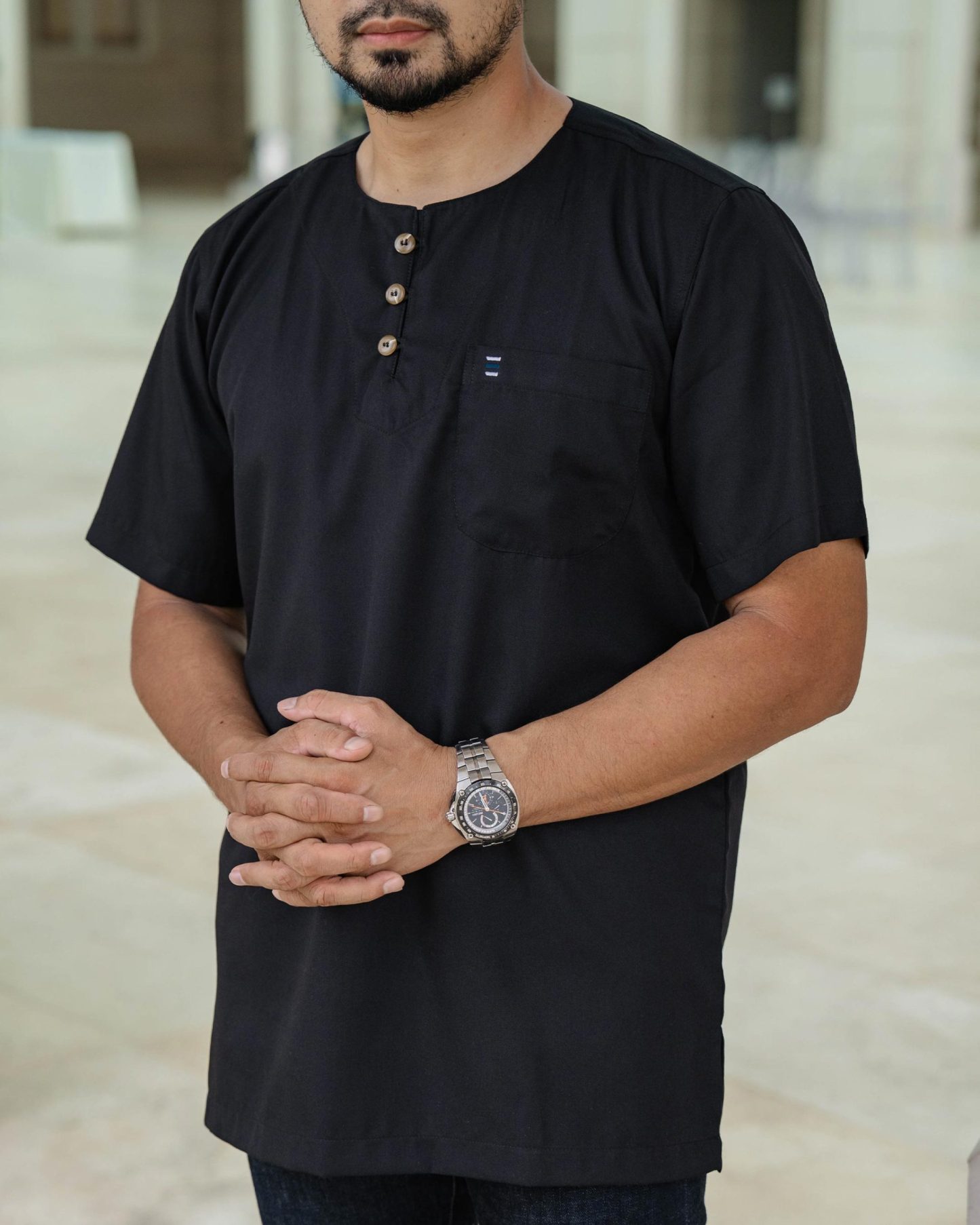 Kurta Saufi Hombre x MCC Lifestyle - Matte Black