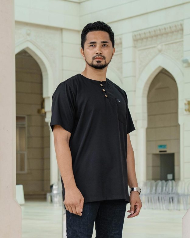 Kurta Saufi Hombre x MCC Lifestyle - Matte Black