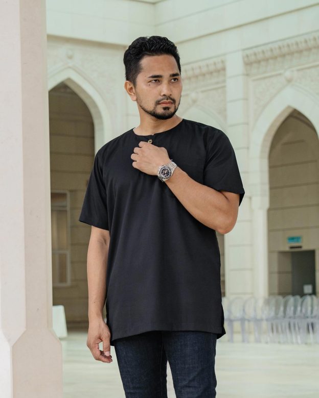 Kurta Saufi Hombre x MCC Lifestyle - Matte Black