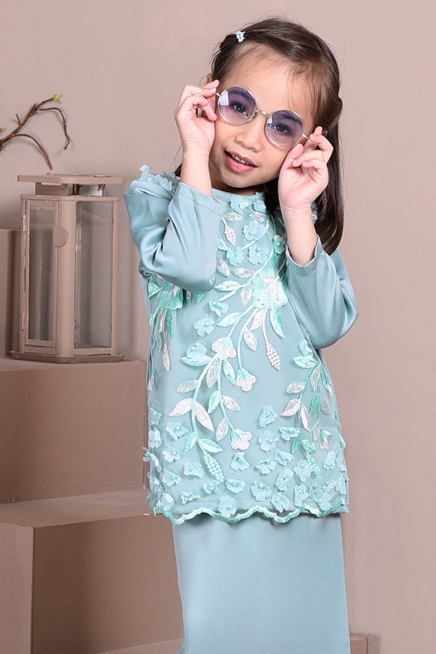Baju Kurung Lace 3D Diana Kids - Waikiki Green