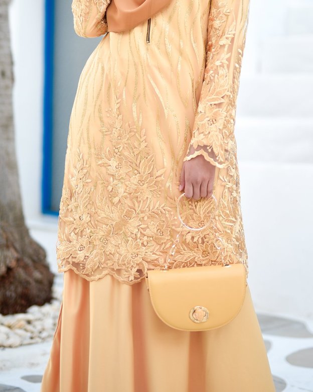 Baju Kurung Lace Abeela - Ferrero Gold