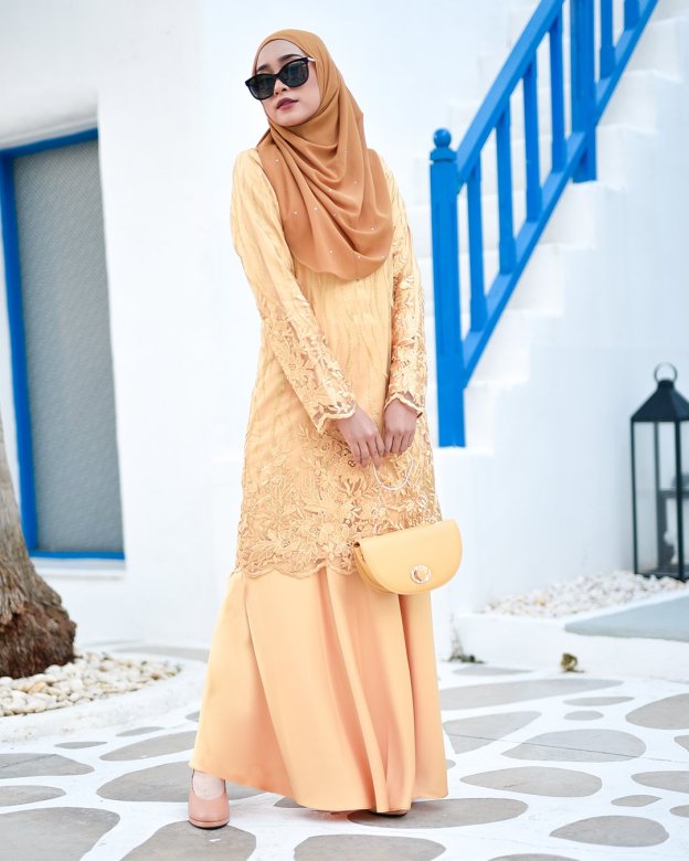 Baju Kurung Lace Abeela - Ferrero Gold