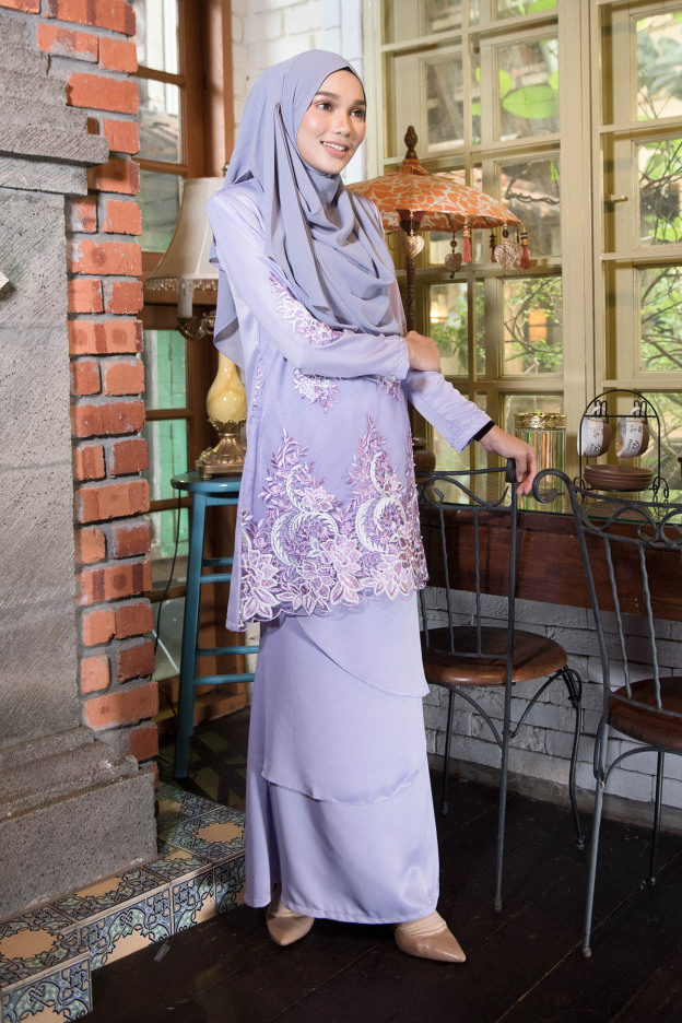 Baju Kurung Lace Abella  - Lilac Glow