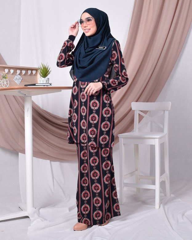 Baju Kurung Moden Adalina - Diamond Black