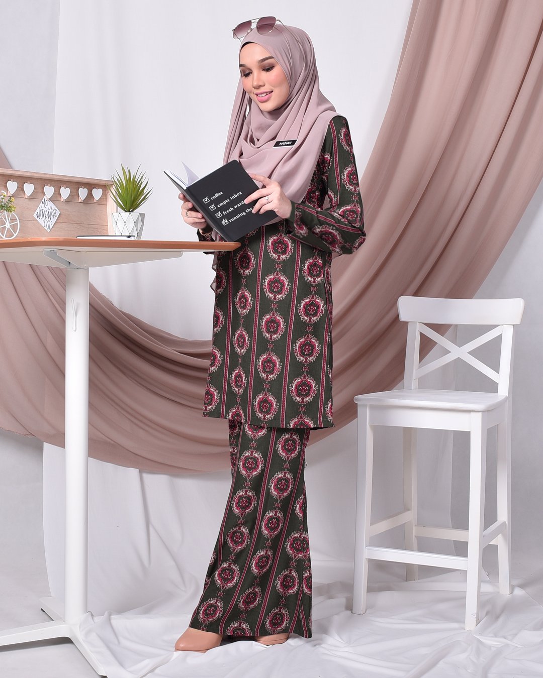 Baju Kurung Moden Adalina - Leaf Green