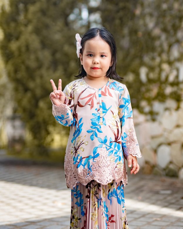 Baju Kurung Adeline Kids - Crepe Pink