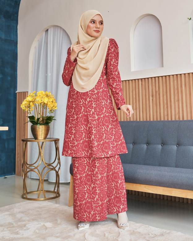 Baju Kurung Riau Lace Adiona - Poppy Red