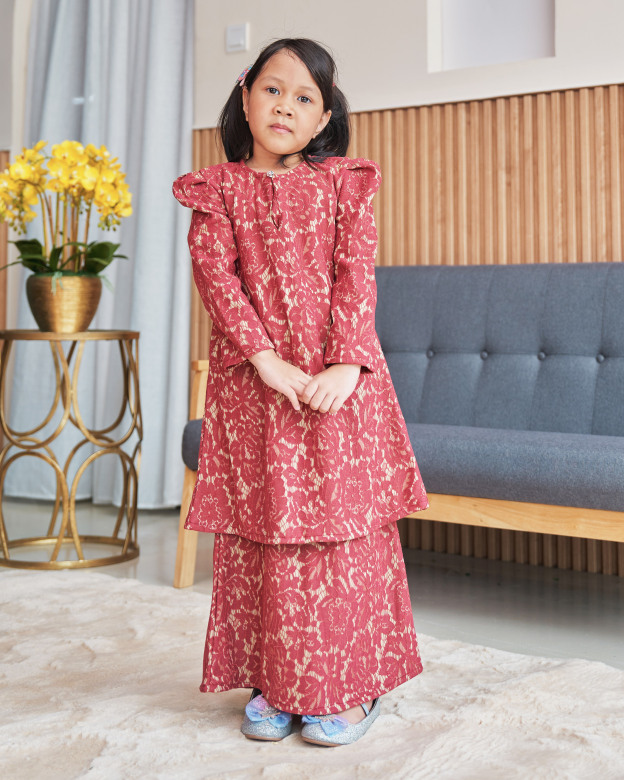 Baju Kurung Riau Lace Adiona - Poppy Red
