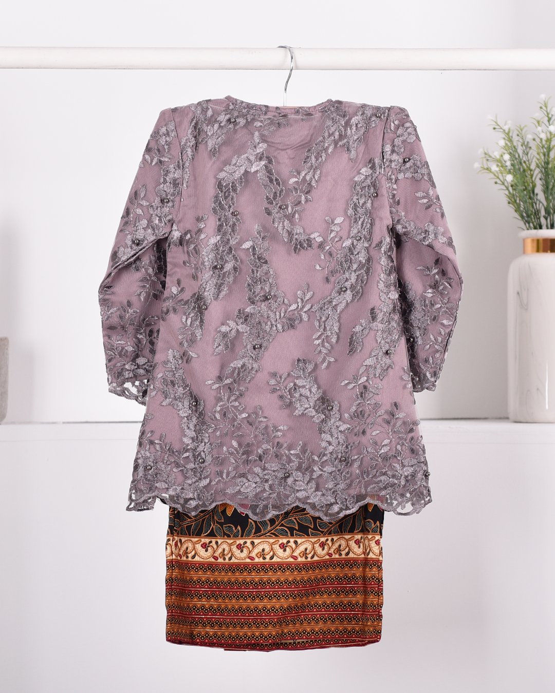 Baju Kurung Batik Lace Pearl Aeda Kids - Pigeon Grey