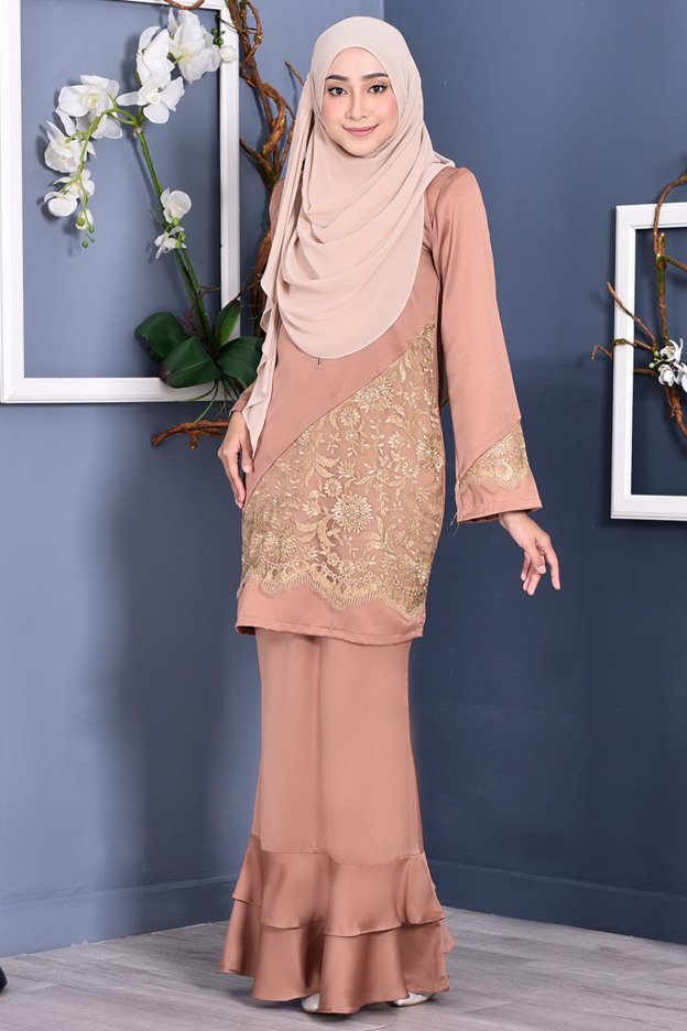Baju Kurung Lace Allaire - Buff Brown