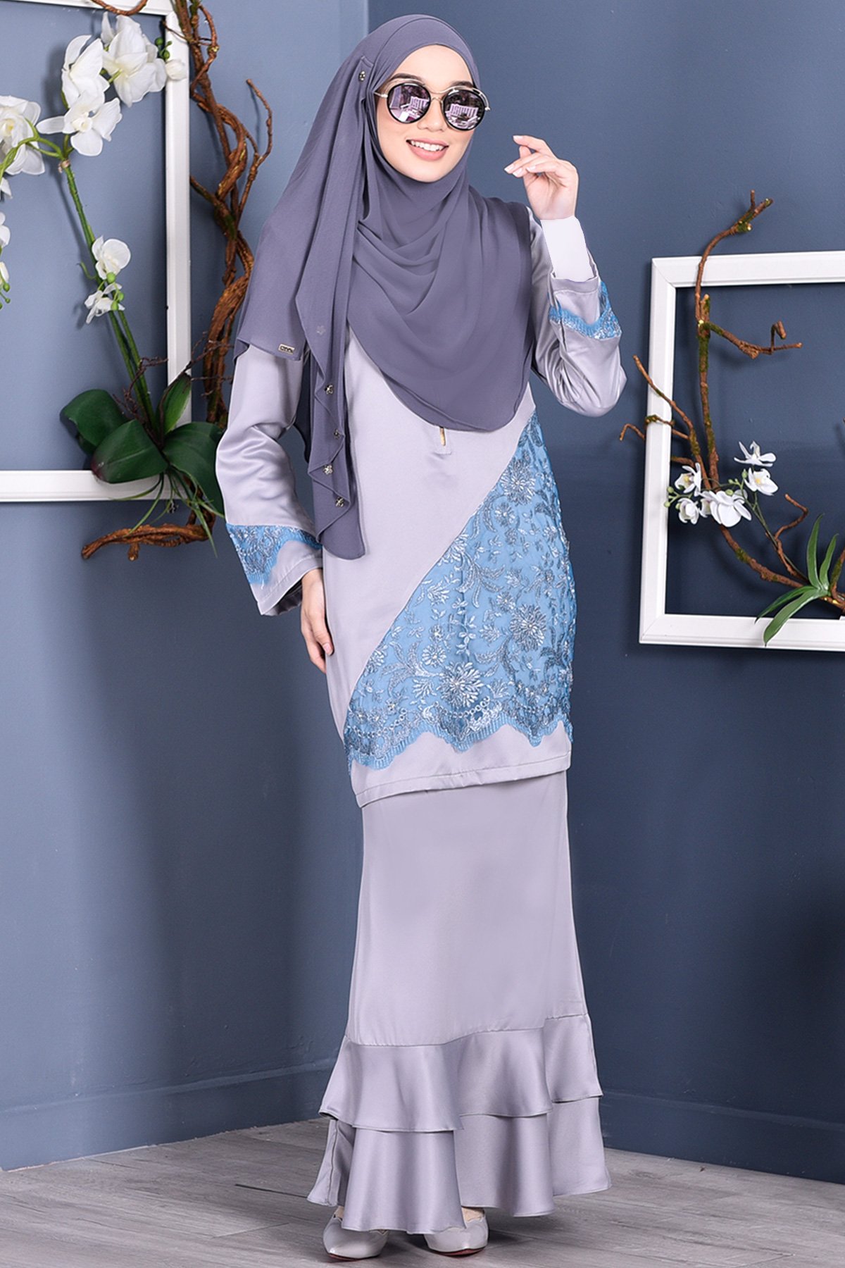Baju Kurung Lace Allaire - Silver Lining