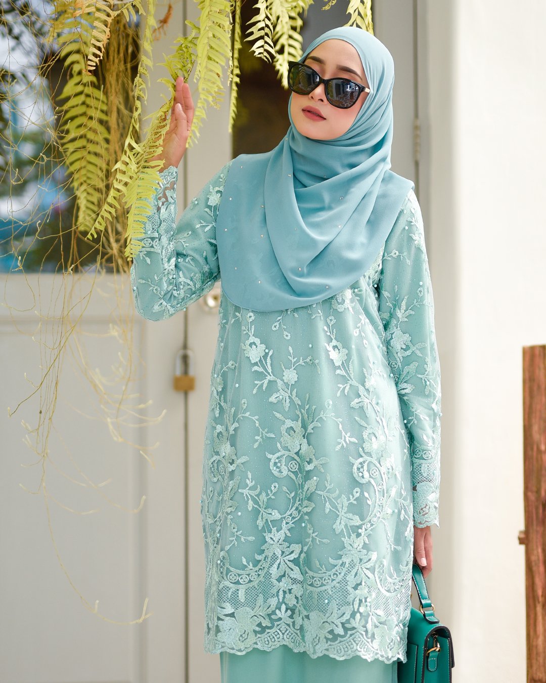 Baju Kurung Lace Amara - Aqua Green