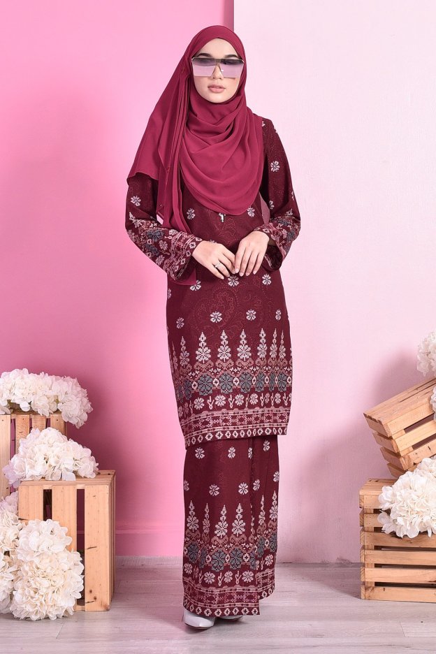 Baju Kurung Songket Amelia - Maroon