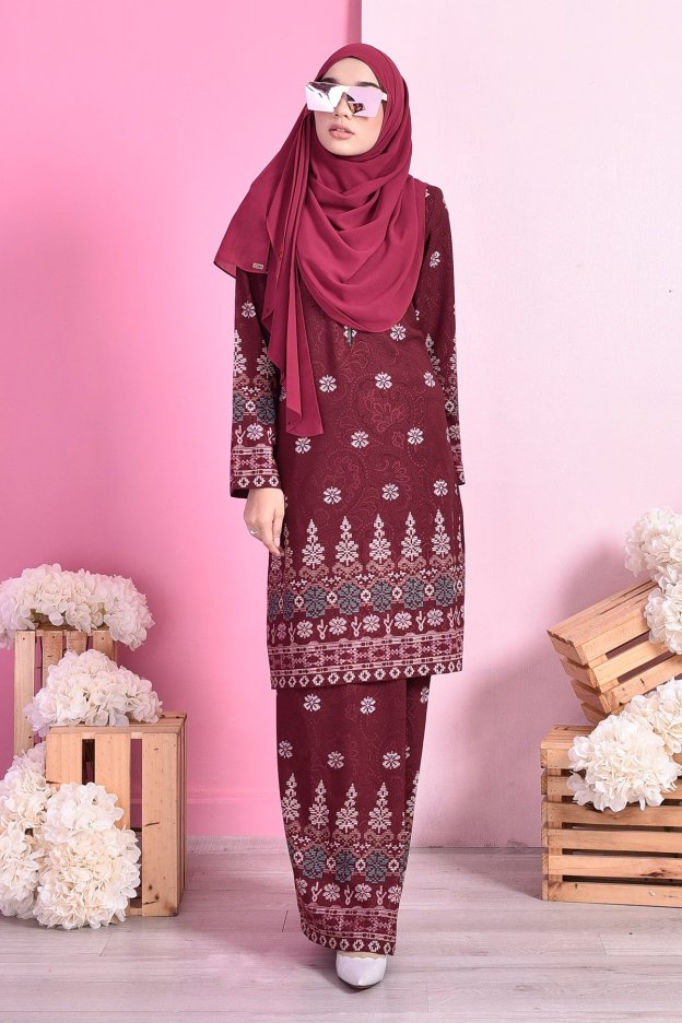 Baju Kurung Songket Amelia - Maroon