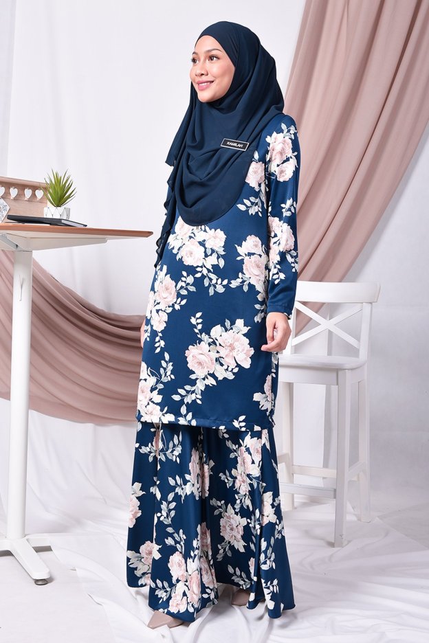 Baju Kurung Moden Amy - Navy Blue