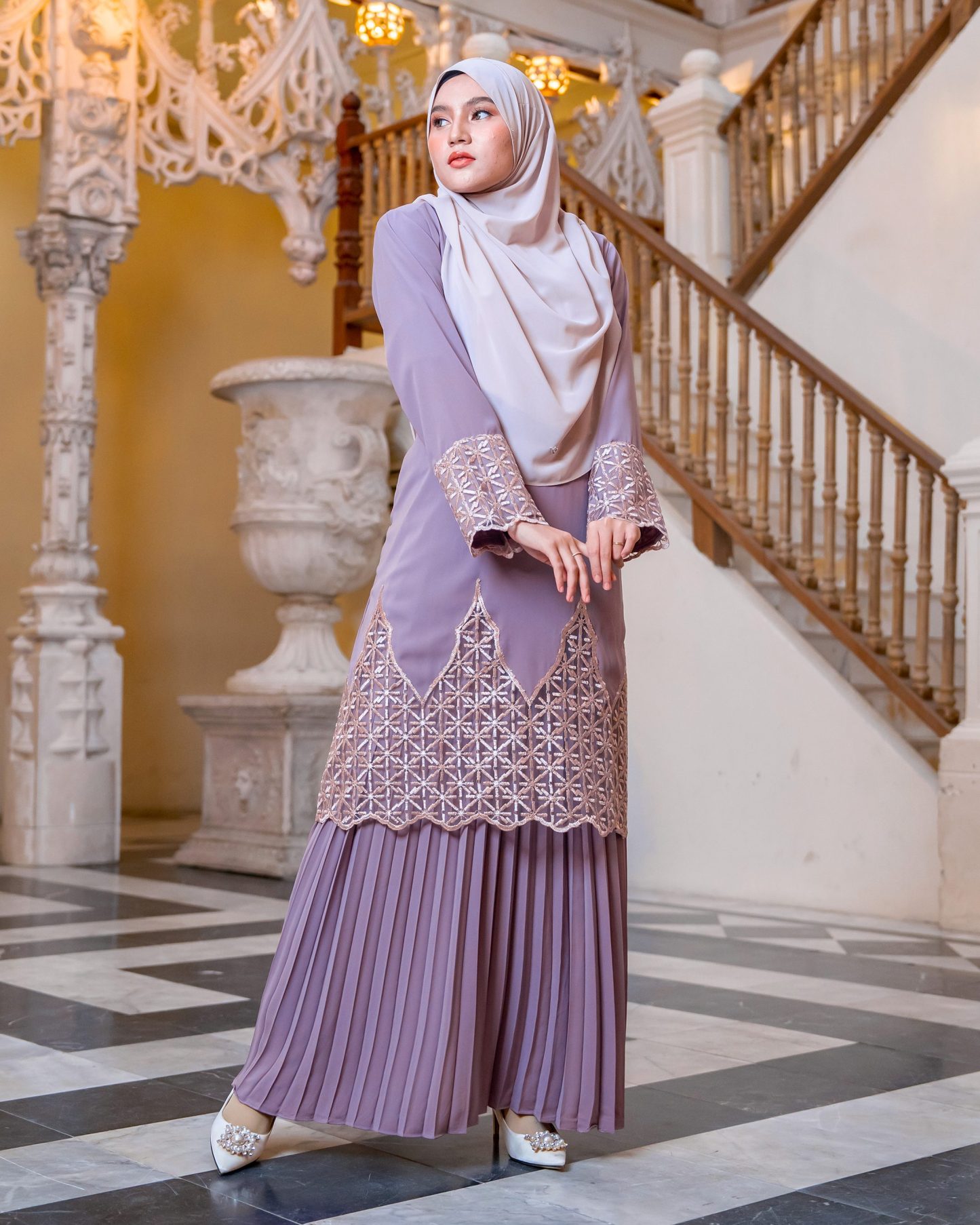 Baju Kurung Lace Pleated Aria - Sweet Marsala