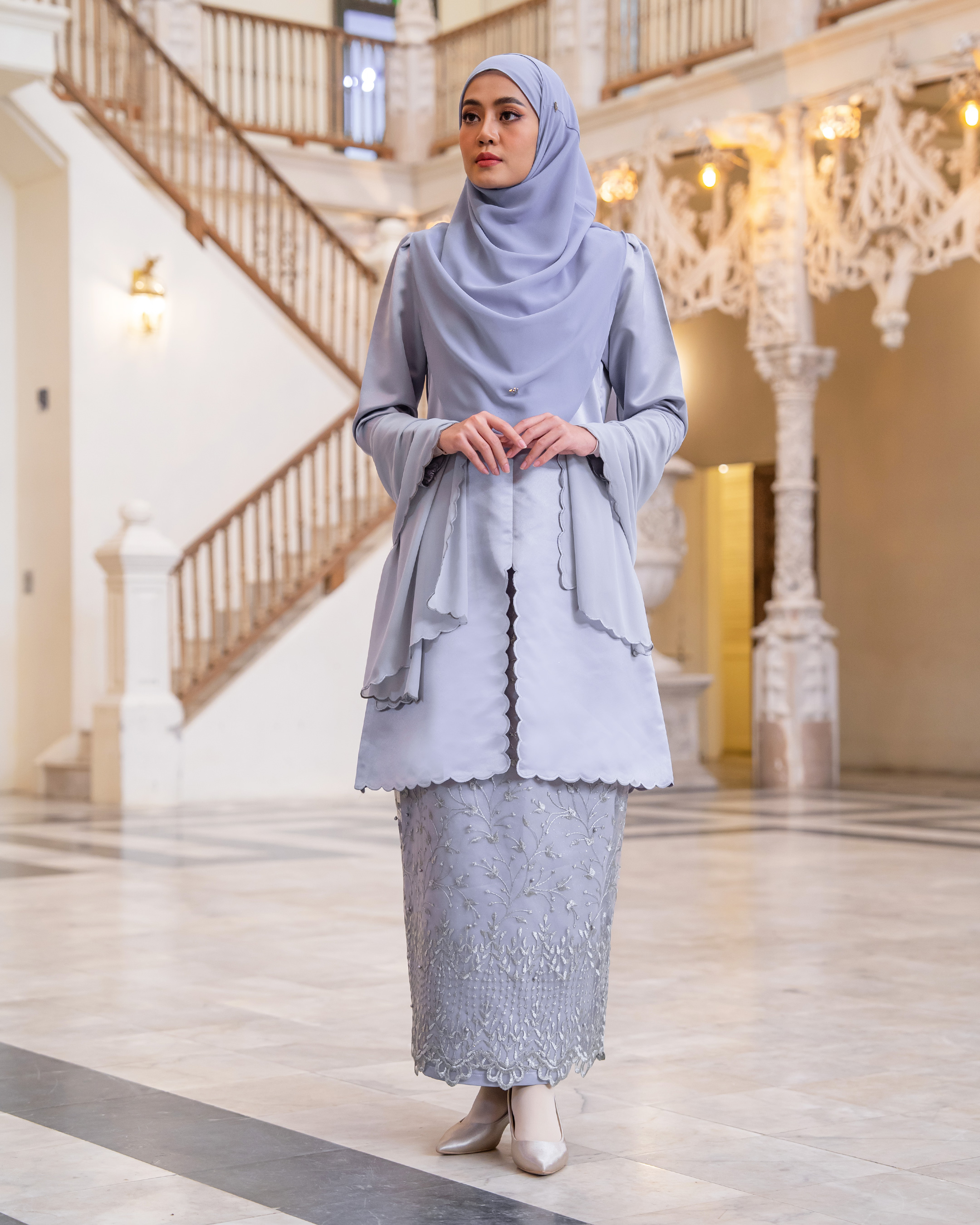 Baju Kurung Sulam Lace Aurora