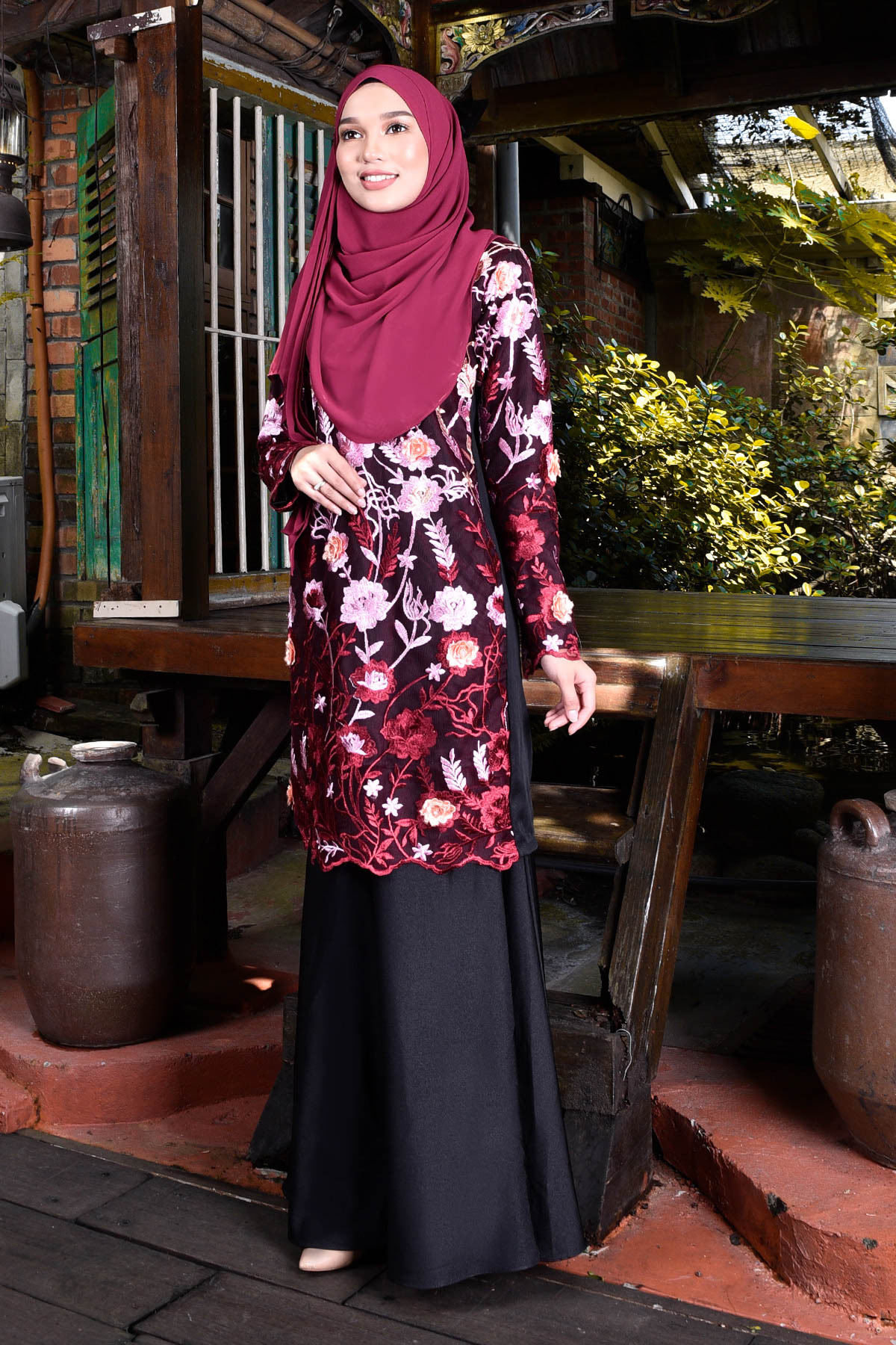 Baju Kurung Lace Azureen - Black Panther