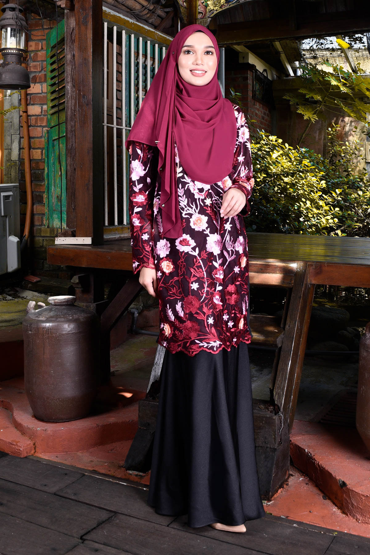 Baju Kurung Lace Azureen - Black Panther