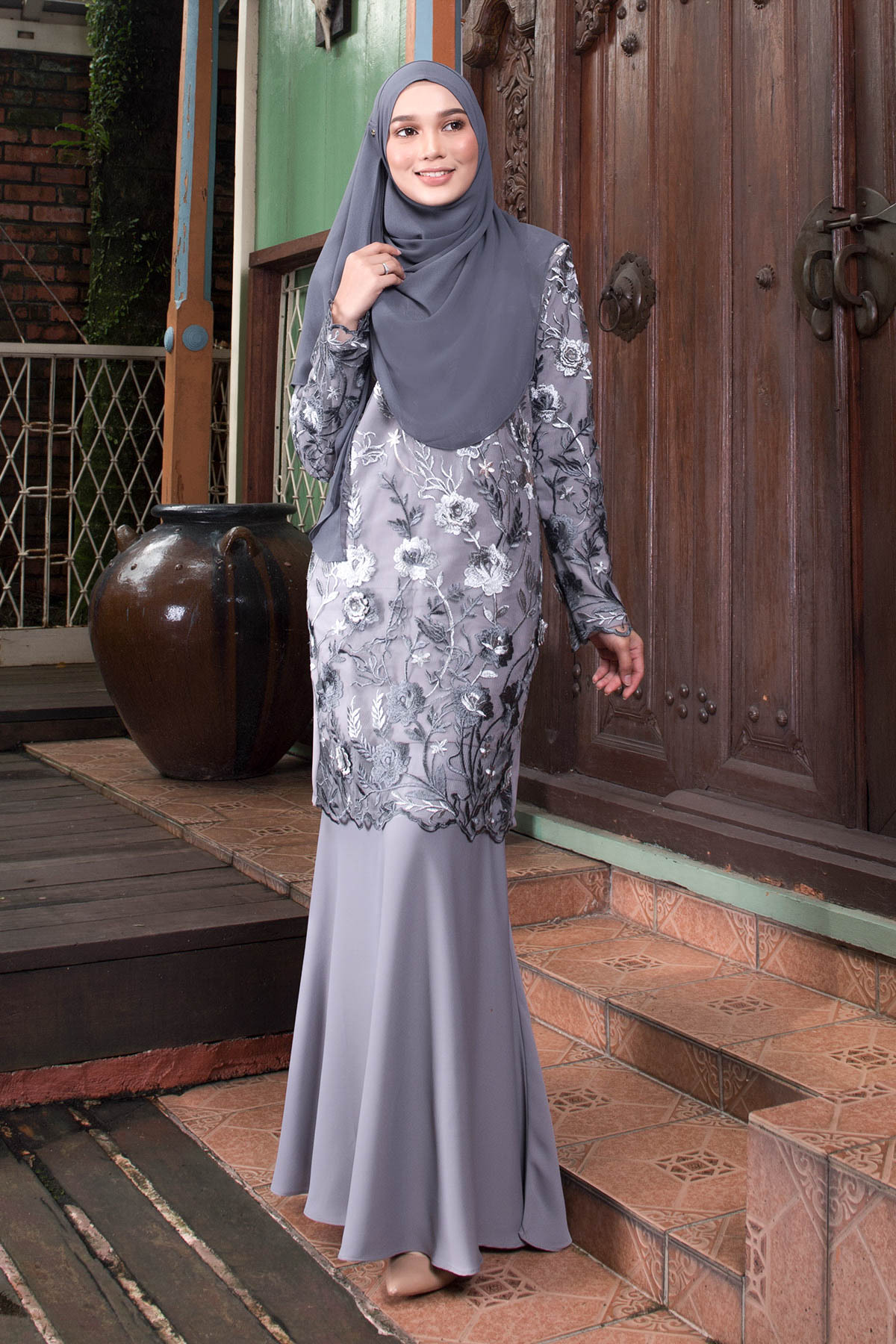 Baju Kurung Lace Azureen - Silver Mine