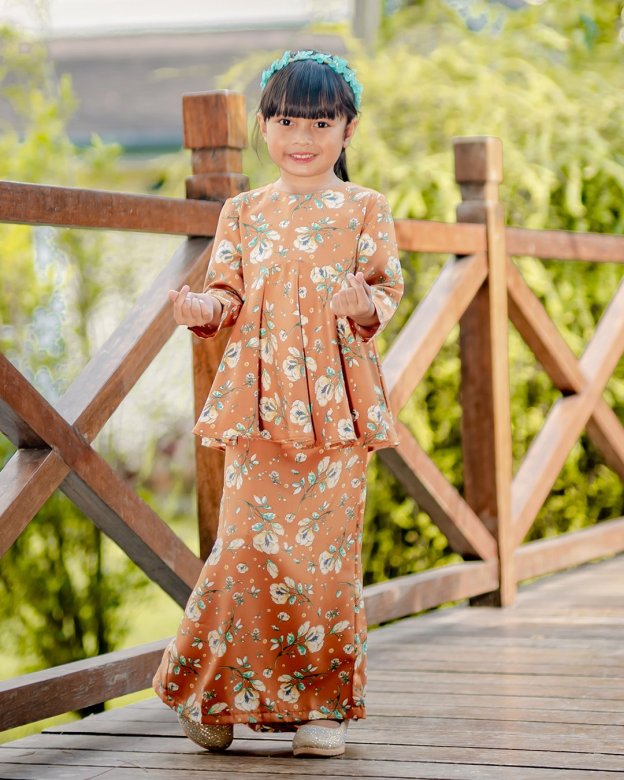 Baju Kurung Barbie Adisah Kids - Apricot