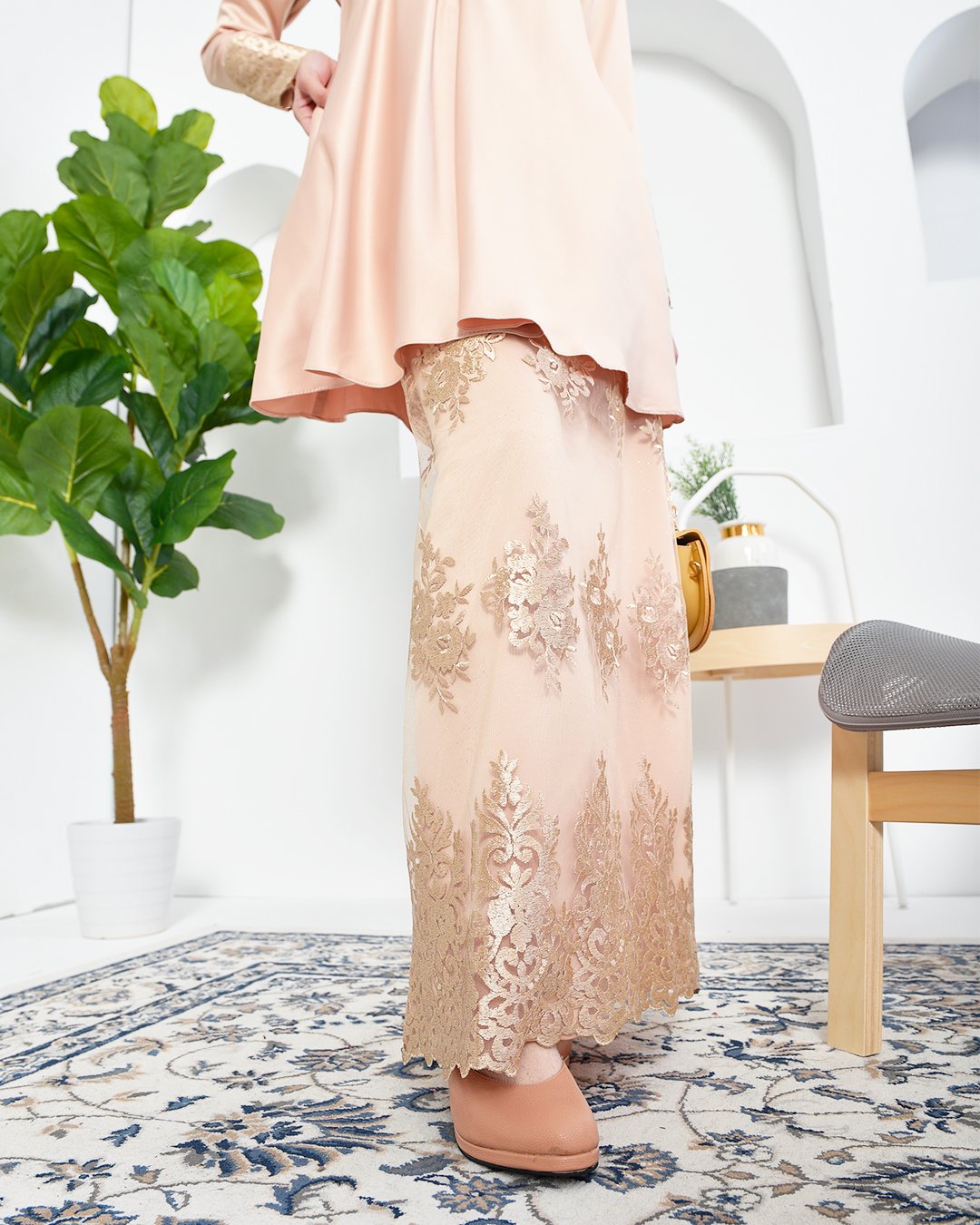 Baju Kurung Barbie Lace Afni - Ferrero Gold