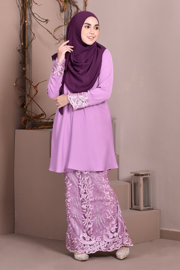 Baju Kurung Lace Avra - Lilac Purple