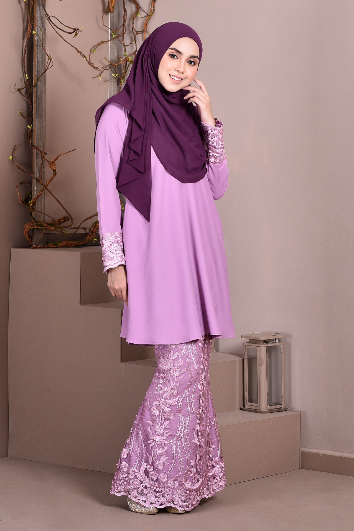 Baju Kurung Lace Avra - Lilac Purple