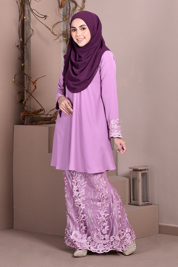 Baju Kurung Lace Avra - Lilac Purple
